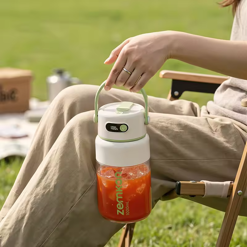 BlendGo™ Portable Blender - Fresh Smoothies Anywhere
